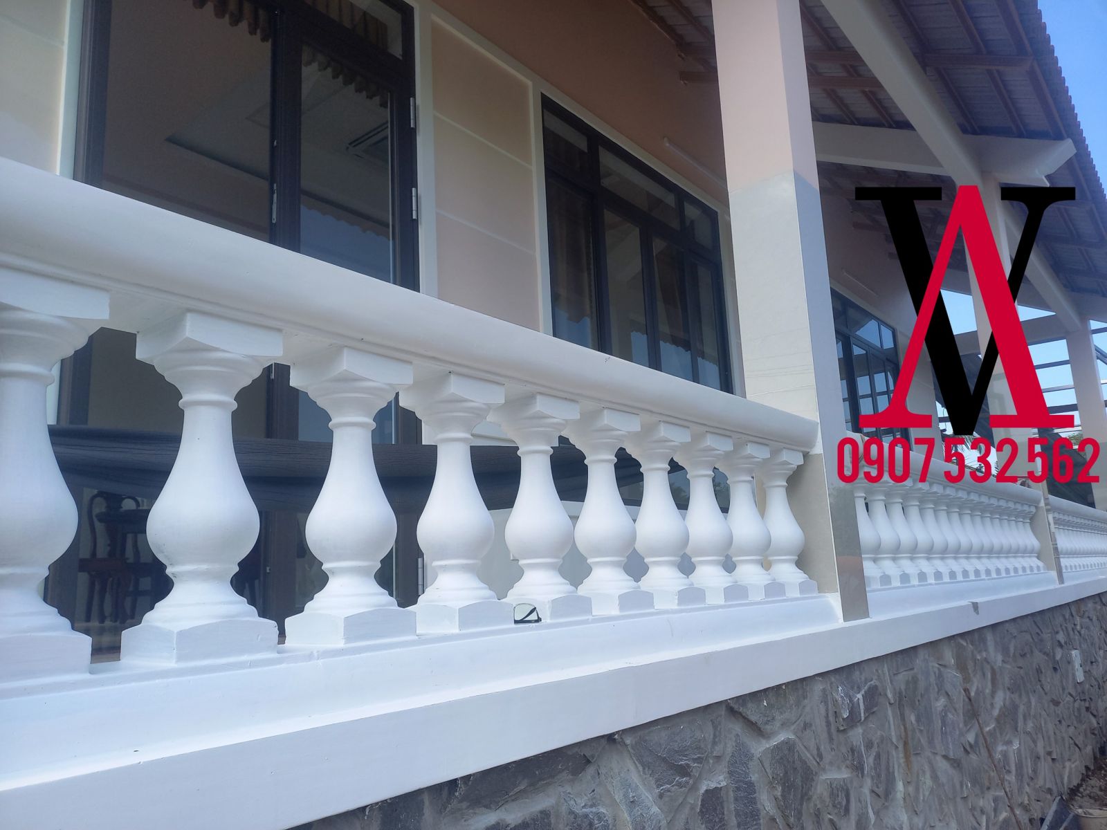 lục bình bê tông Việt Âu tại Phan Rang